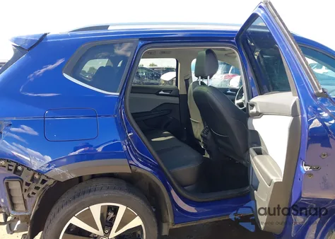 2023 Volkswagen Taos 1.5T Se из США, поврежденный, VIN 3VVEX7B25PM309108